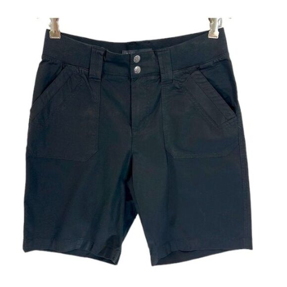 Lee Shorts Size 6P  Black Platinum Label Comfort Waistband NWOT - Picture 1 of 13